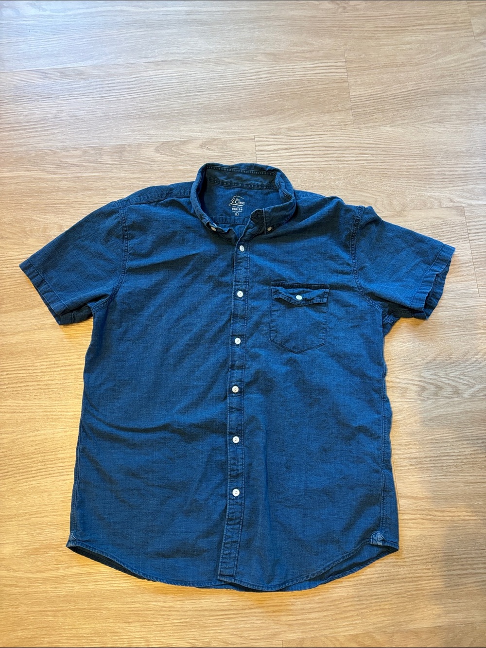 J Crew Men’s Large Chambray Short Sleeve Button Up Shirt Indigo Casual Classic